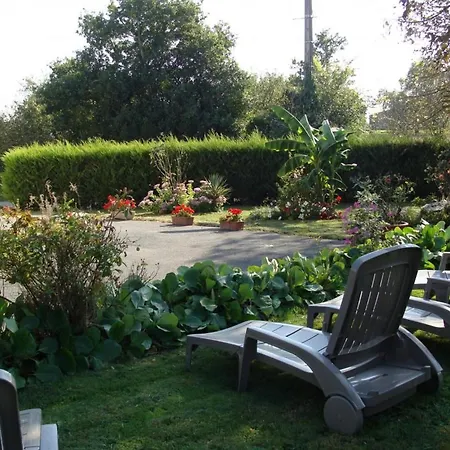 Holiday home Maison Renovee A La Ferme Avec Jardin Cloture, A Proximite De Pistes Cyclables Et Sentiers - Fr-1-426-199 *